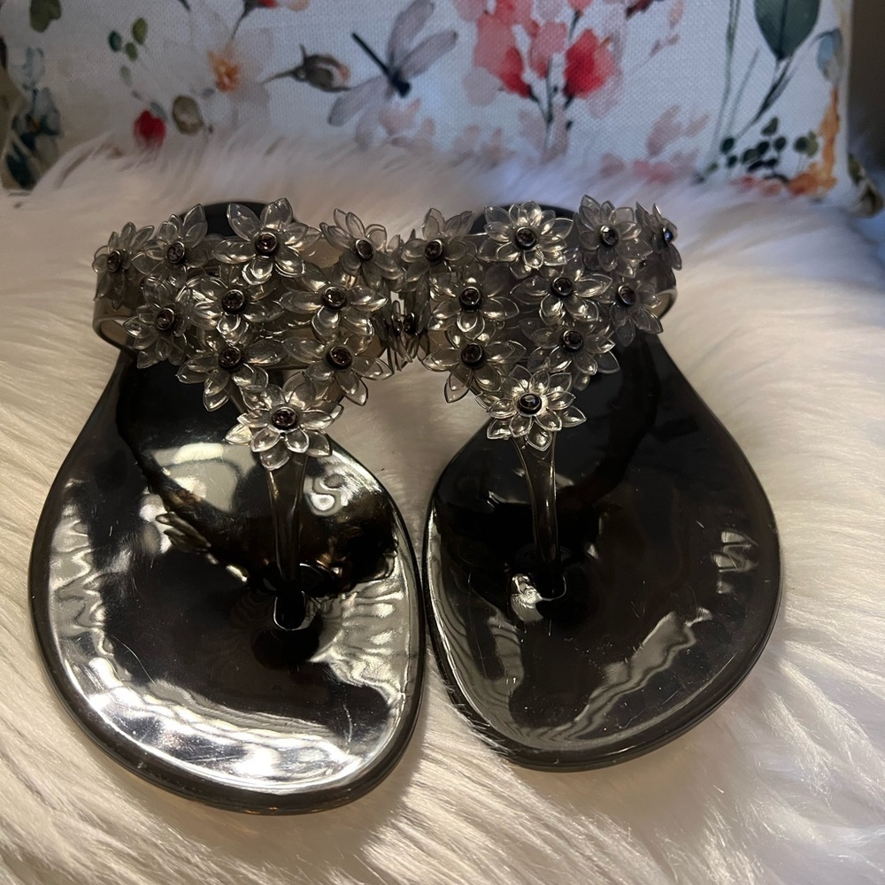 Kelly & Katie Floral Thong Sandals Size 7M - Picture 4 of 11